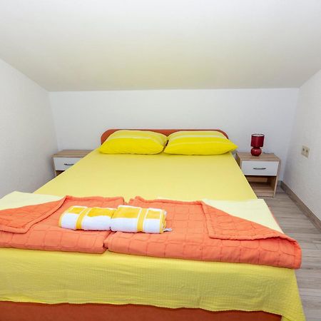 Apartmani Filip 帕格 外观 照片